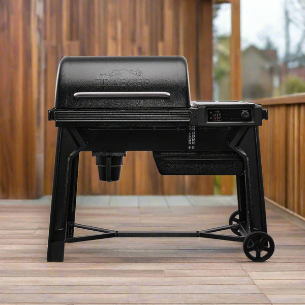 Traeger Woodridge 